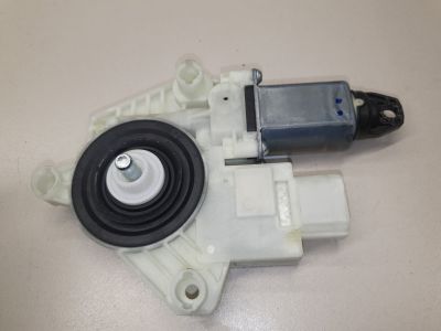 Моторчик стеклоподъёмника задний левый для BMW 7 G11 G12 2015-