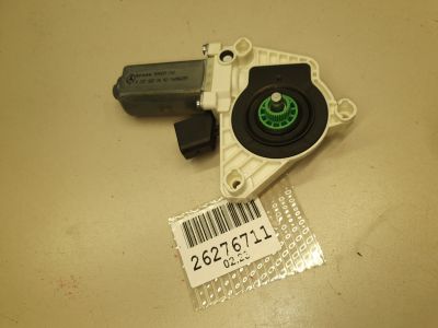 Моторчик стеклоподъёмника передний правый для Mercedes CLA-klasse C117 2013-2019