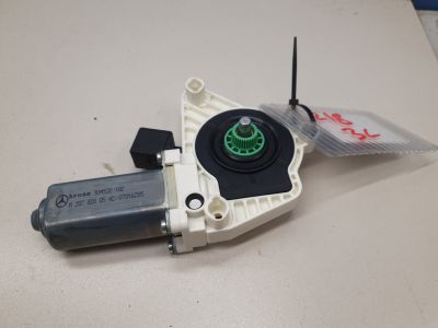 Моторчик стеклоподъёмника для Mercedes CLS-klasse W218 2010-2017