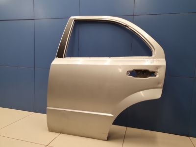 Дверь левая задняя для KIA Sorento 2002-2009