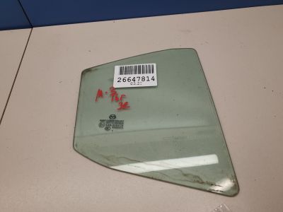 Стекло двери задней правой для Mazda 3 BM 2013-2018