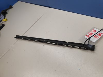 Кронштейн двери передней правой для Audi A6 C6 2004-2011