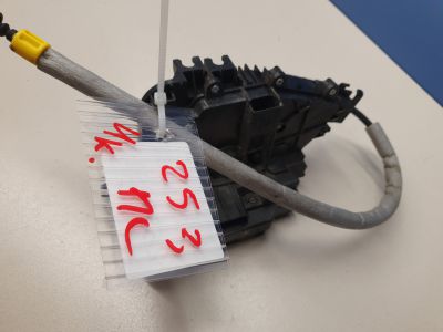 Замок двери передней правой для Mercedes GLC-klasse X253 2015-