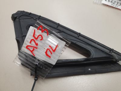 Уплотнитель зеркала правого для Mercedes GLC-klasse X253 2015-