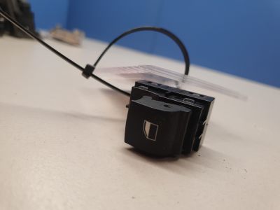 Кнопка стеклоподъемника для BMW 7 F01 F02 2008-2015