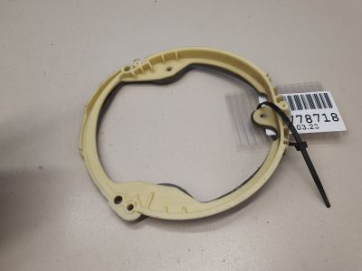 Кронштейн динамика передней правой двери для Ford Focus 3 2011-2019