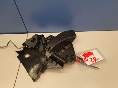 Кронштейн замка двери задний правой для Mercedes R-klasse W251 2005-2017