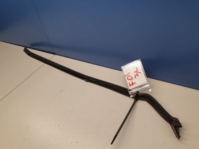 Уплотнитель двери задней левой для BMW 7 F01 F02 2008-2015