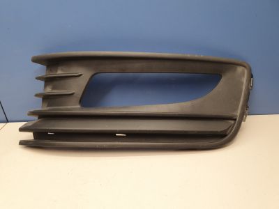 Решётка в бампер левая для Volkswagen Polo Sedan 2011-