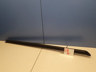 Накладка стекла задней левой двери для Volkswagen Golf 8 2020-