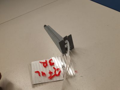 Кронштейн двери задней правой для Audi Q7 4L 2005-2015