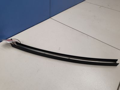 Направляющая стекла задней правой двери для BMW 7 F01 F02 2008-2015