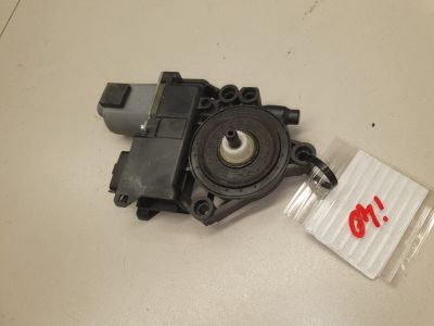 Моторчик стеклоподъёмника задний левый для Hyundai i40 2011-2019