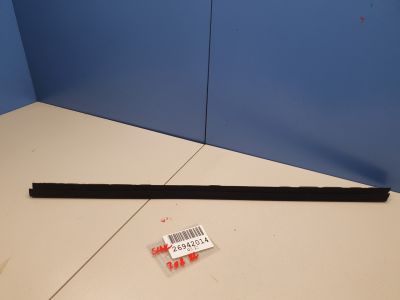 Накладка стекла задней левой двери для Peugeot 308 2007-2015