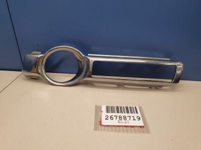 Молдинг решетки в бампер левый для Mitsubishi Pajero V8 V9 2006-