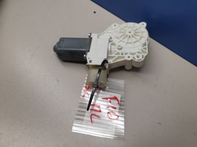 Моторчик стеклоподъёмника передний левый для BMW 5 F10 2009-2017