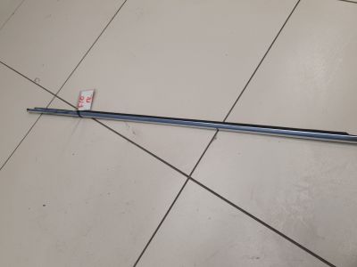 Молдинг стекла передней левой двери для BMW 5 F10 2009-2017