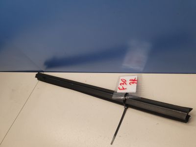 Накладка стекла задней правой двери для BMW 3 E90 2005-2013