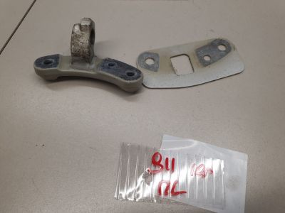 Петля двери передней левой для Porsche Panamera 2010-2016