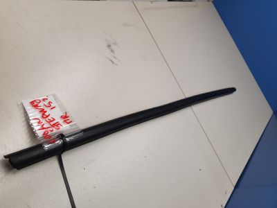 Молдинг стекла передней правой двери для Renault Logan 2 2014-