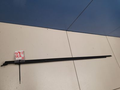 Молдинг стекла задней левой двери для Peugeot 508 2010-2018