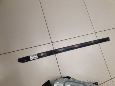 Накладка двери передней левой для Mercedes R-klasse W251 2005-2017