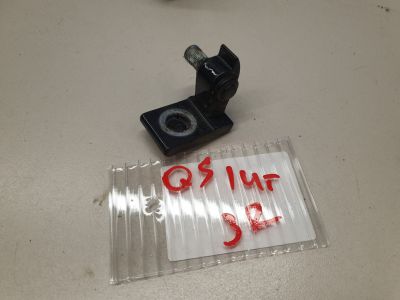 Петля двери для Audi Q5 8R 2008-2017