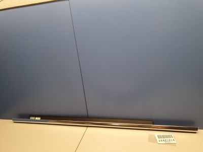 Молдинг стекла задней правой двери для Audi Q5 8R 2008-2017