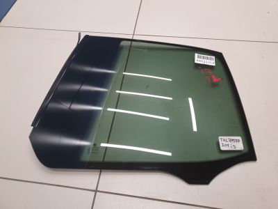 Стекло двери задней левой для BMW i3 I01 2013-2023