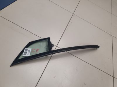 Стекло двери передней правой для BMW i3 I01 2013-2023