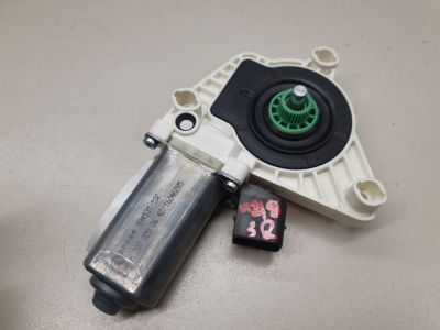 Моторчик стеклоподъёмника задний правый для Mercedes CLS-klasse W218 2010-2017