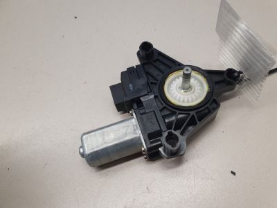 Моторчик стеклоподъёмника задний левый для Mercedes C-klasse W205 2014-