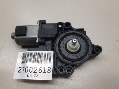Моторчик стеклоподъёмника задний правый для Hyundai i30 2012-2017