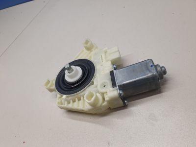 Моторчик стеклоподъёмника передний левый для Mercedes GLC-klasse X253 2015-