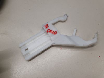 Кронштейн замка двери задней правой для KIA Ceed 2012-2018