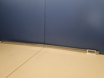 Молдинг двери правый передний для Cadillac XT5 2016-