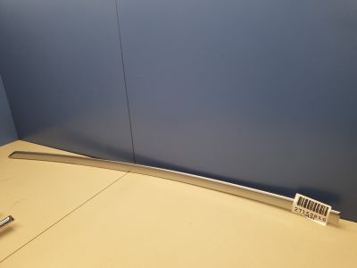 Молдинг двери правый передний для Cadillac XT5 2016-