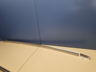 Молдинг двери правый передний для Cadillac XT5 2016-