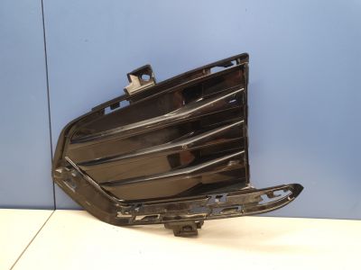 Решётка в бампер левая для Cadillac XT5 2016-