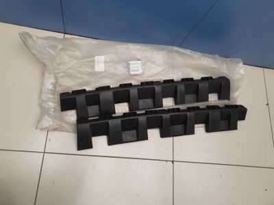 Кронштейн накладки порога правый для Nissan Terrano D10 2014-