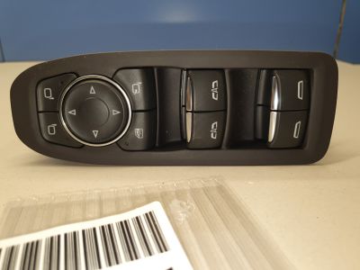 Блок управления стеклоподъемниками для Cadillac XT5 2016-