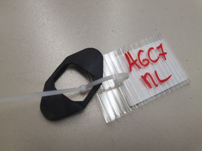 Уплотнитель ограничителя передней двери для Audi A6 S6 C7 2011-2018