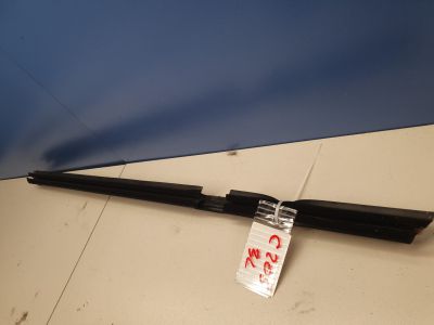 Накладка стекла задней левой двери для Mercedes C-klasse W205 2014-