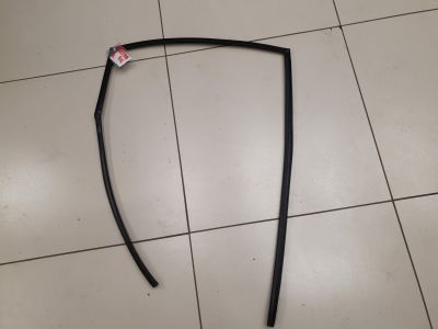 Уплотнитель стекла двери задний левый для Subaru Forester S12 2008-2012