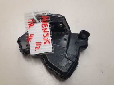 Замок двери передней правой для Toyota Avensis T27 2008-2018