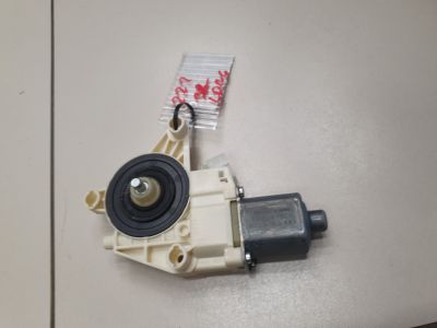 Моторчик стеклоподъёмника задний правый для Mercedes S-klasse W222 2013-2020