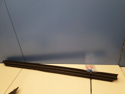 Накладка стекла передней левой двери для Mercedes C-klasse W205 2014-