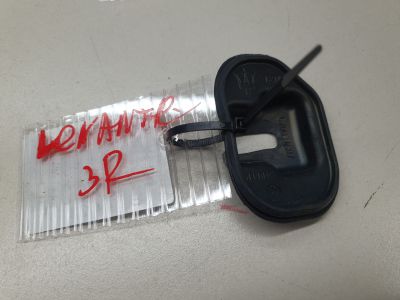 Пыльник ограничителя двери задней для Maserati Levante 2016-