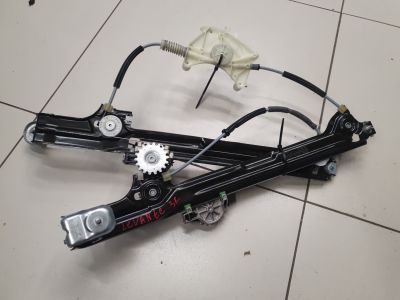 Стеклоподъемник задний правый для Maserati Levante 2016-