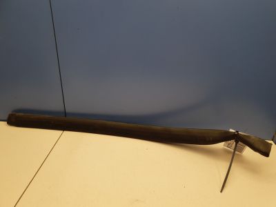 Уплотнитель двери задней левой для Maserati Levante 2016-